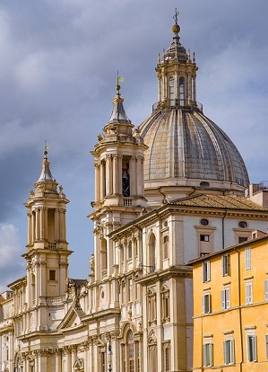 イタリア・ローマのナヴォ―ナ広場の教会