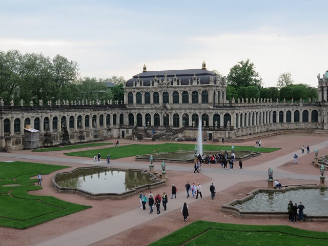 ドレスデンのツヴィンガー宮殿の中庭