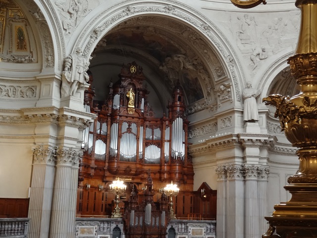 ベルリン大聖堂のパイプオルガン