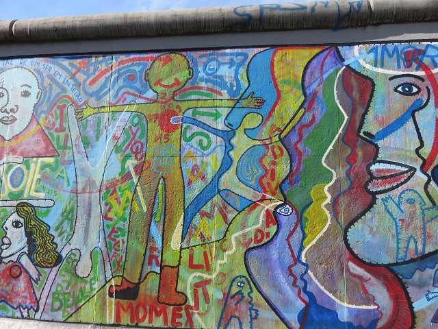 イーストサイドギャラリー(ベルリンの壁)の絵