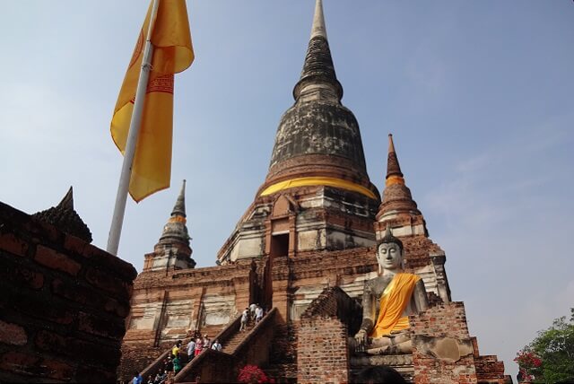 タイのアユタヤ遺跡の仏塔