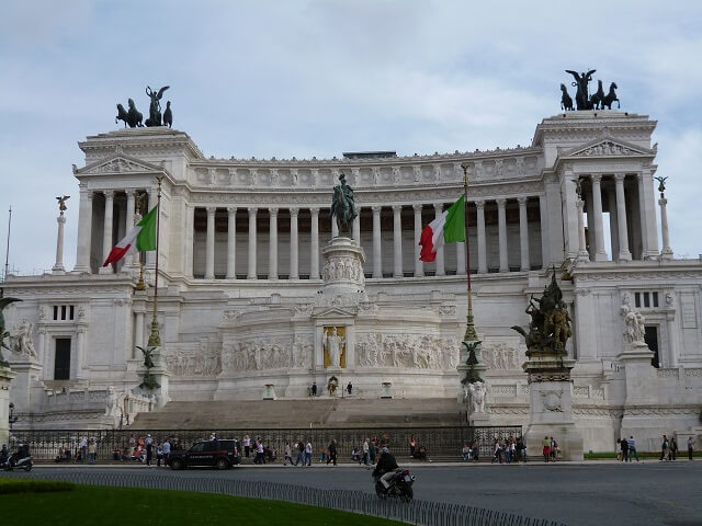 イタリア・ローマのヴィットリオ・エマヌエーレ2世記念堂
