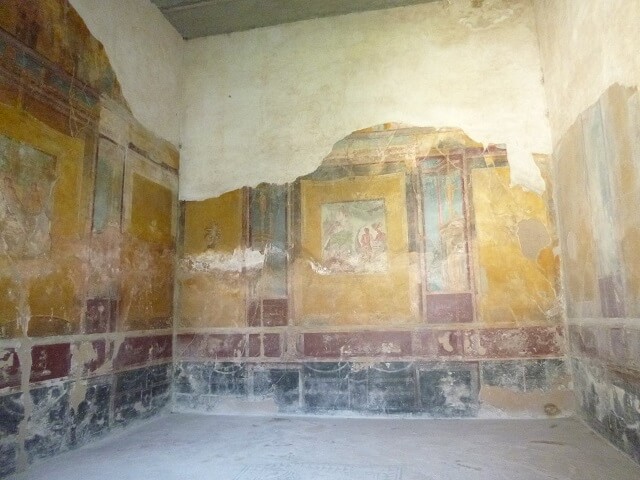 ポンペイの遺跡、フレスコ画が残る家