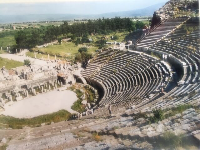 トルコのエフェソス遺跡の円形劇場