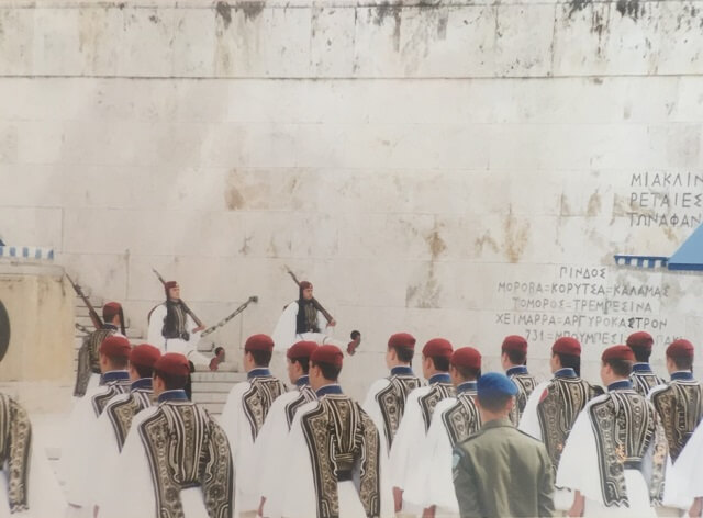 ギリシャのアテネの衛兵交代式