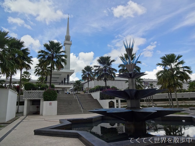 マレーシア・クアラルンプールの国立モスク