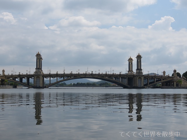 マレーシアのセリゲミラン橋