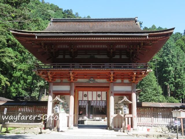 滋賀県日吉大社の西本宮楼門